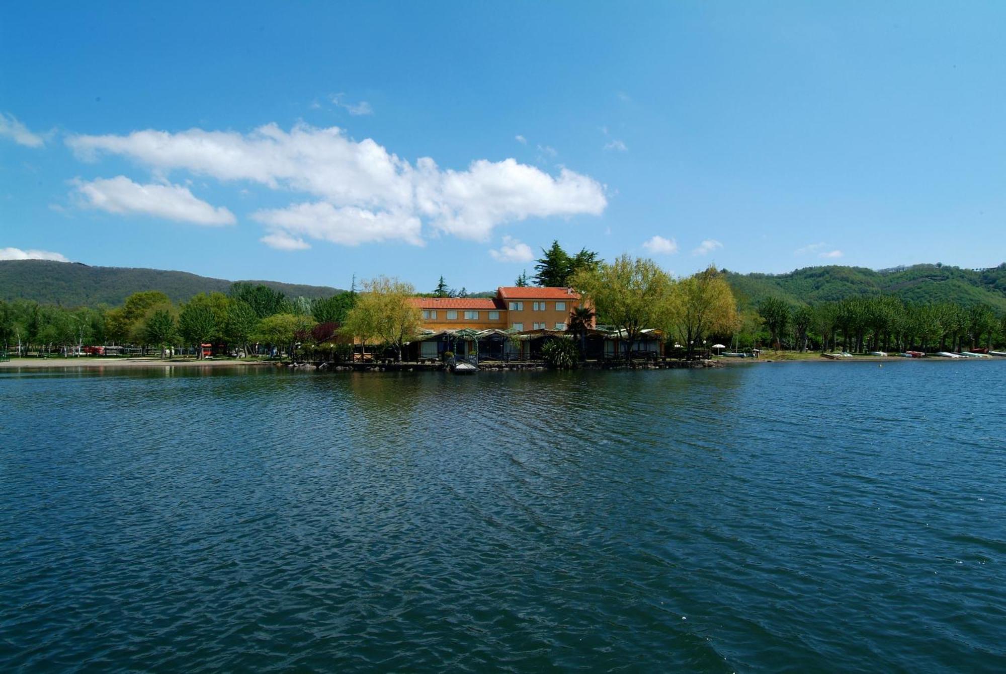 Hotel La Bella Venere Caprarola Buitenkant foto